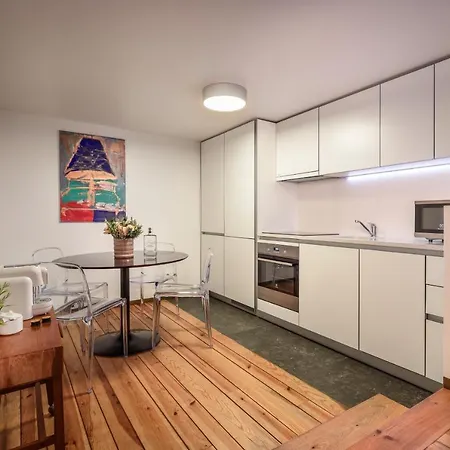 Apartment Condes De Azevedo Palace *